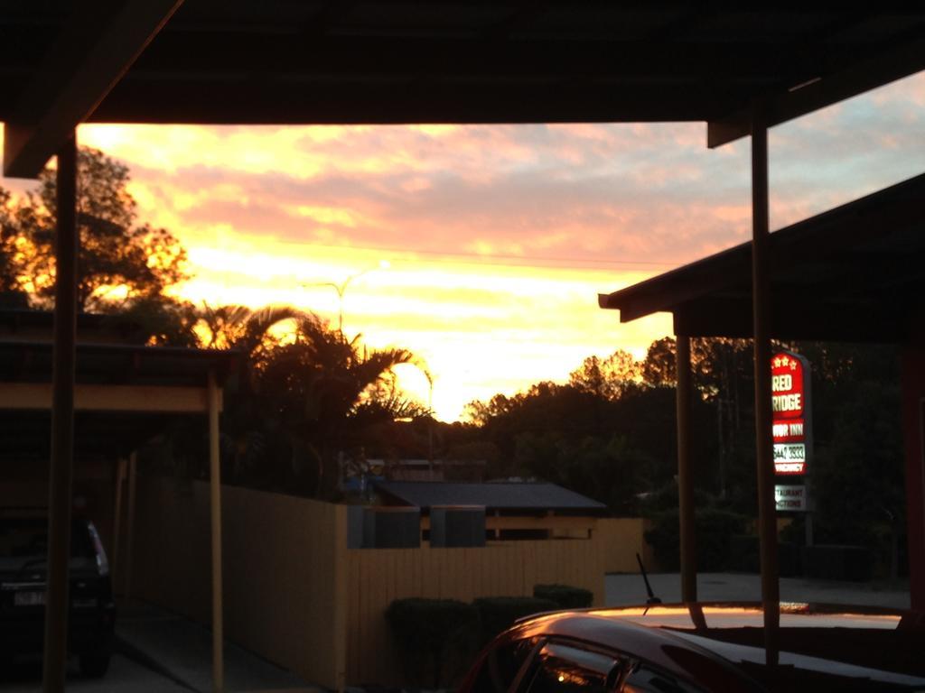 Railway Hotel Bundaberg Exterior photo